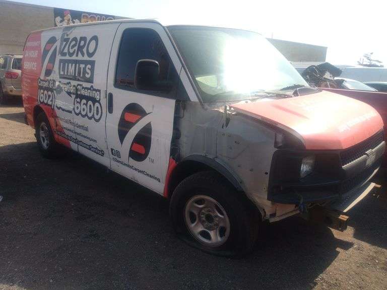 2005  Chevrolet  Express 1500  Cargo Van