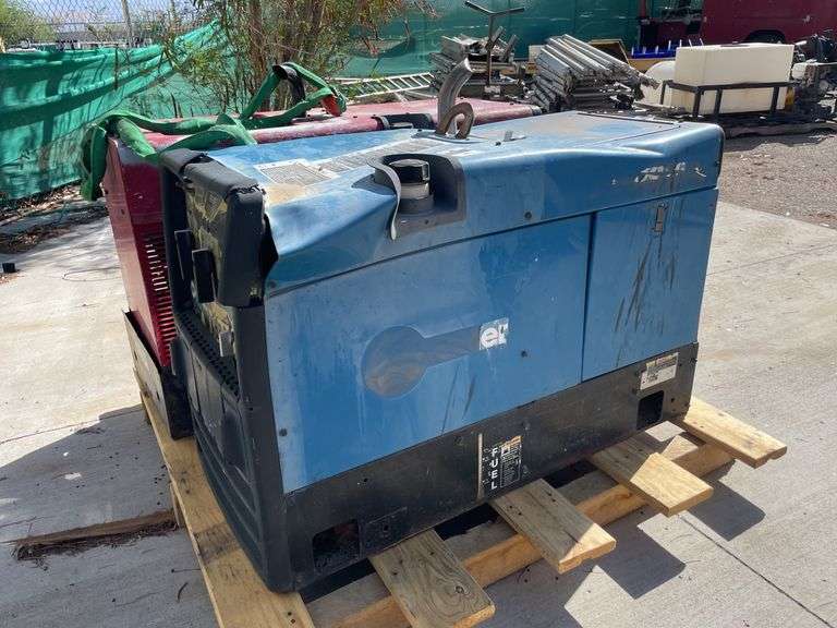 (1 Qty) Miller Bobcat 250 Generator