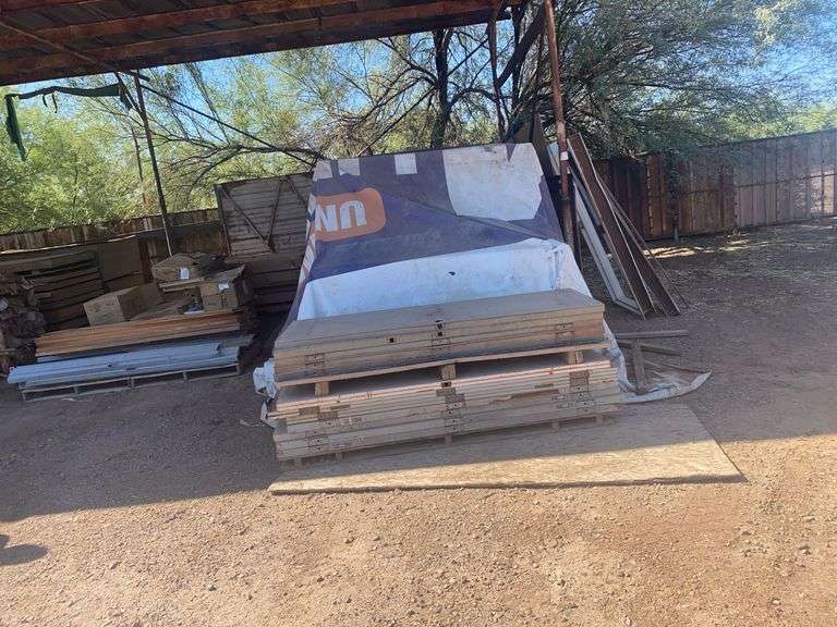 Commercial Steel Doors 3'x 7' x 1 3/4" & 3' x 6' 8" x 1 3/4" -some doors blanks (45 pcs) some edge p