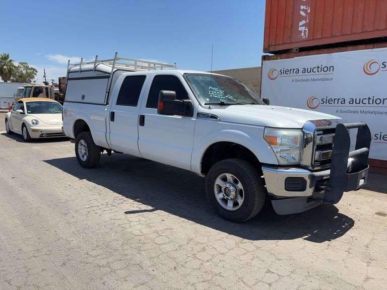 2014  Ford  F350 Super Duty  Work Truck