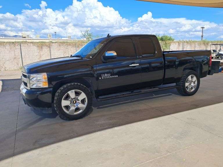 2009  Chevrolet  Silverado 1500 LT