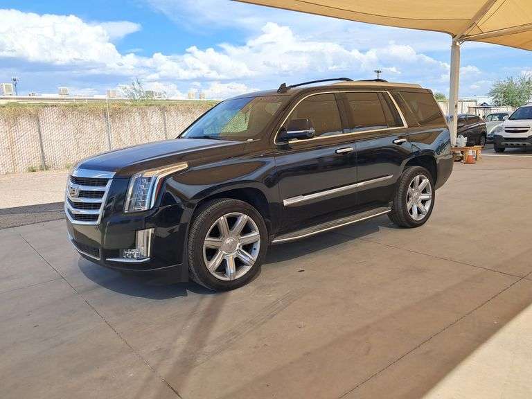 2016  Cadillac  Escalade Luxury