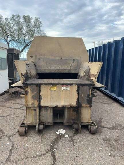 SP SCS2235Trash Compactor (See Extended Description)