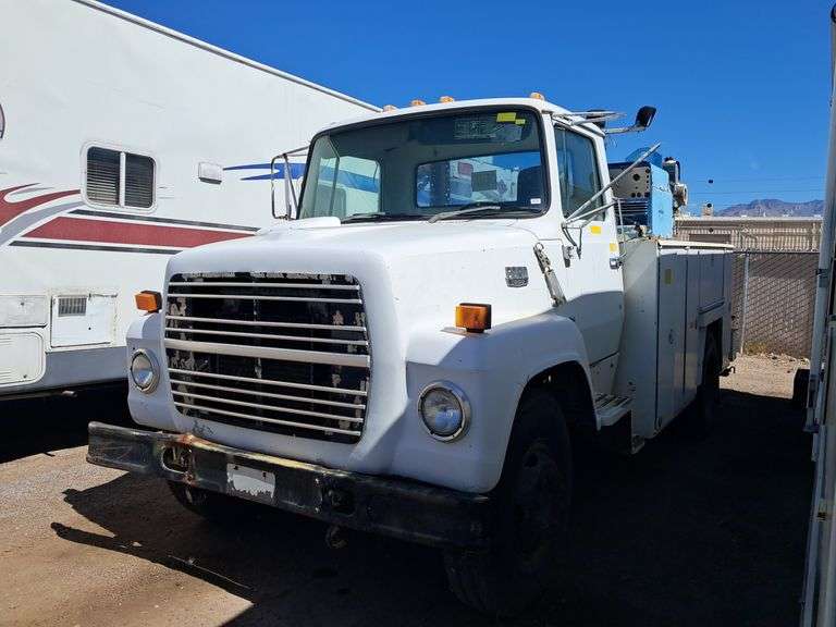 1984  Ford  N7000  Service Truck