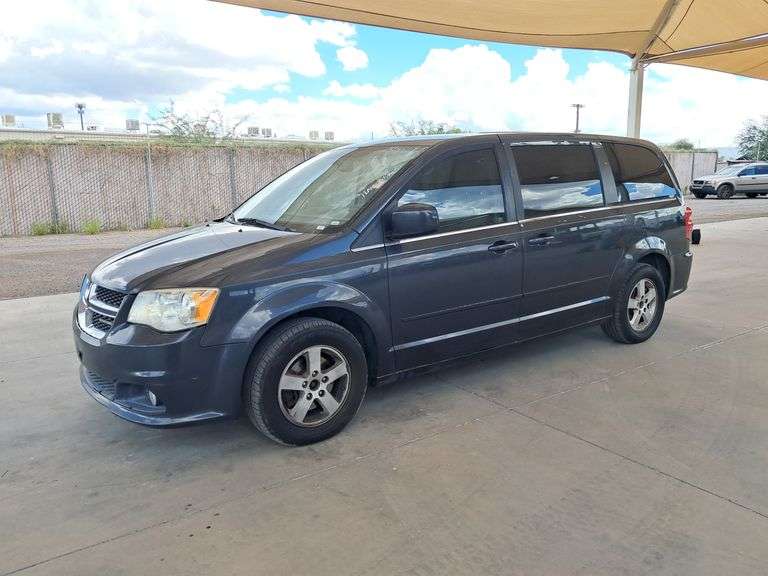 2012  Dodge  Grand Caravan Crew