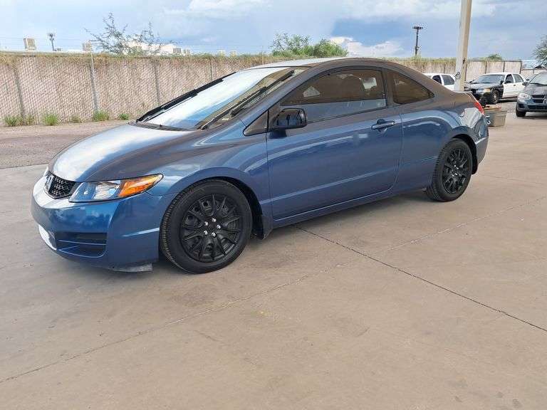 2010  Honda  Civic LX