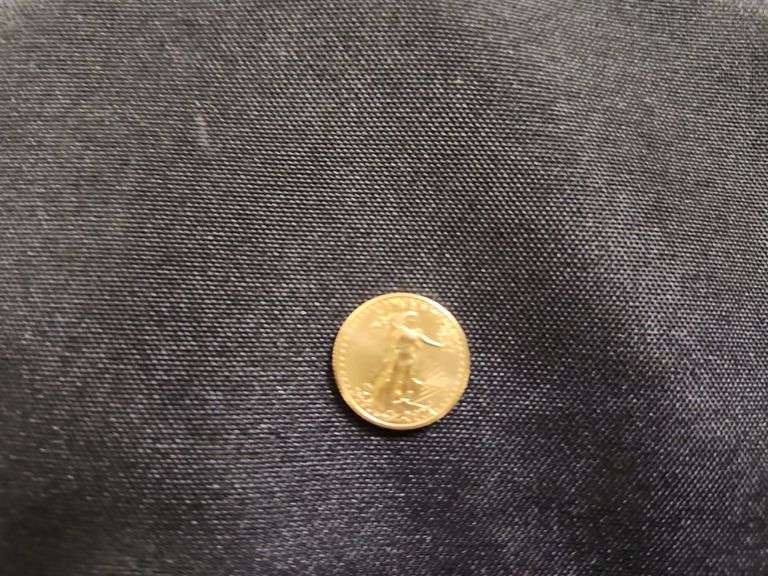 1 (Qty) 2011 American Gold Eagle 5 Dollar Coin 1/10 Oz Fine Gold