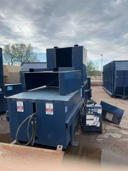 SP WET 216 Trash Compactor (See Extended Description)