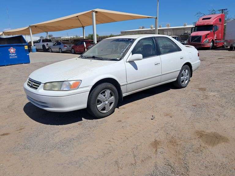 2001  Toyota  Camry LE