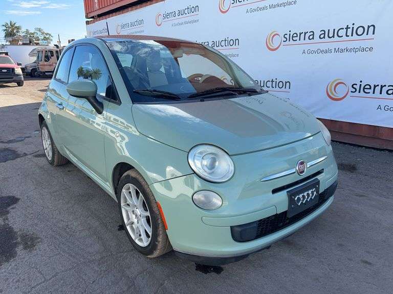2013  FIAT  500