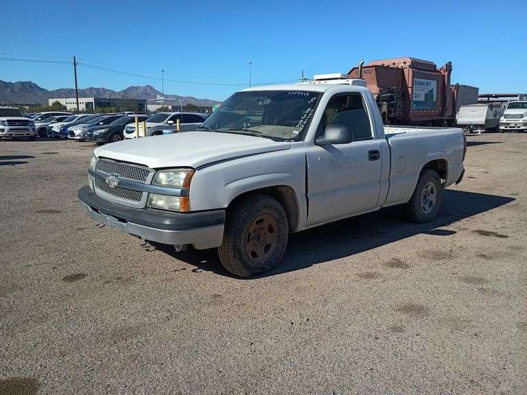 2004  Chevrolet  Silverado 1500