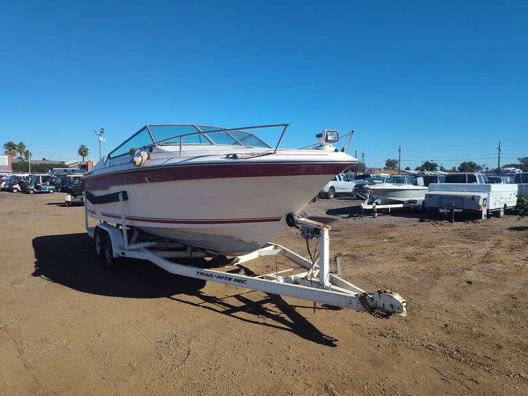 1989  Sea Ray  220V-737  Watercraft