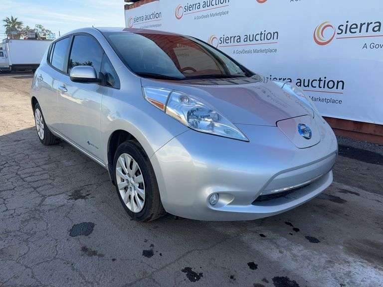2015  Nissan  Leaf