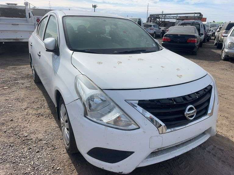 2019 Nissan Versa