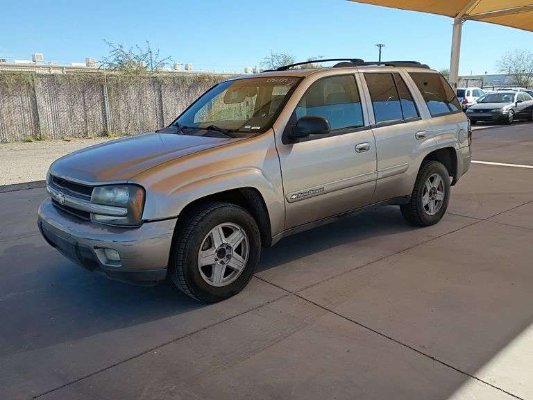 2002  Chevrolet  Trailblazer LTZ