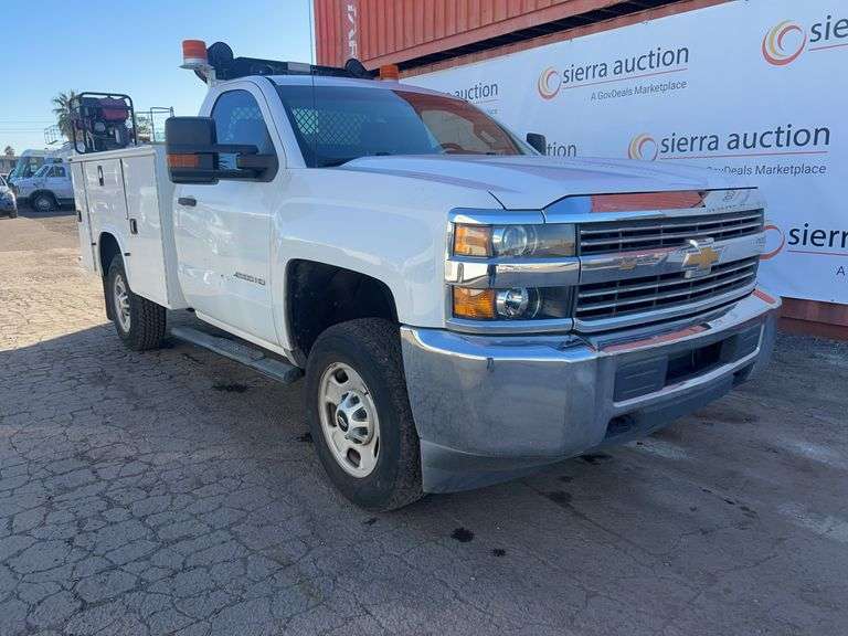 2016  Chevrolet  Silverado 2500   Work Truck