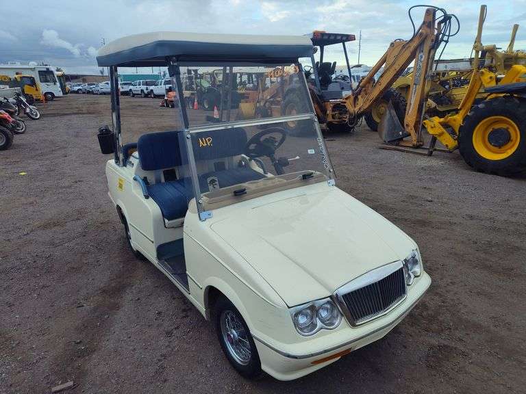 2000  Western  Elegante   Golf/Passenger Cart