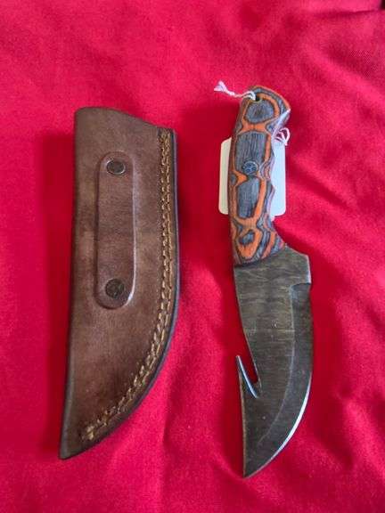 4" Hand Made Forged Damascus Steel Fixed Blade Gut Hook Knife with Leather Sheath