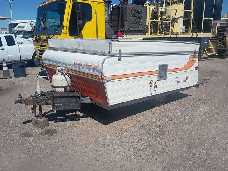 1977 StarCraft Starlight 6 Popup Travel Trailer