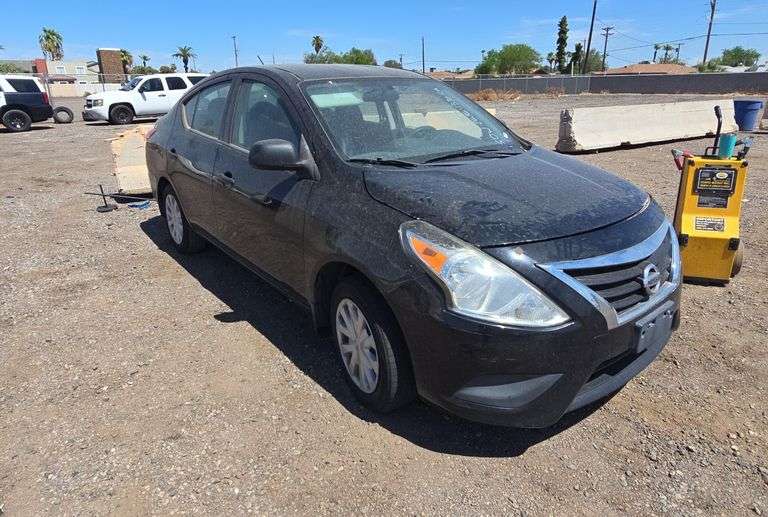 2015 Nissan Versa