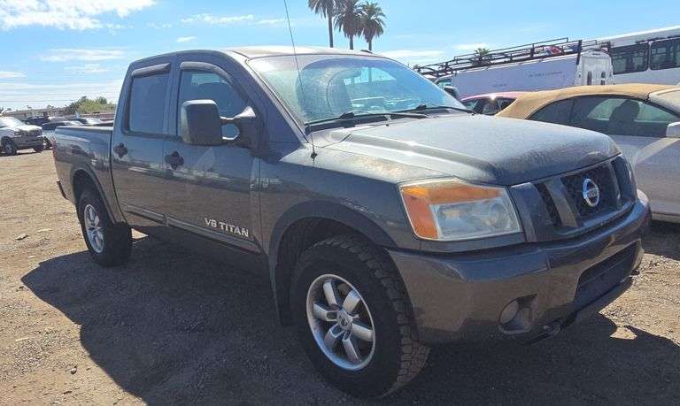 2012 Nissan Titan