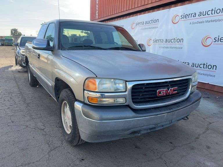 2000  GMC  Sierra
