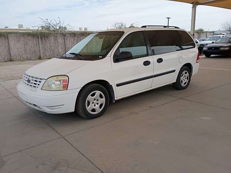 2005  Ford  Freestar Vans SE