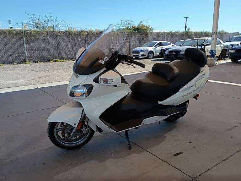 2009  Suzuki  AN650   Scooter