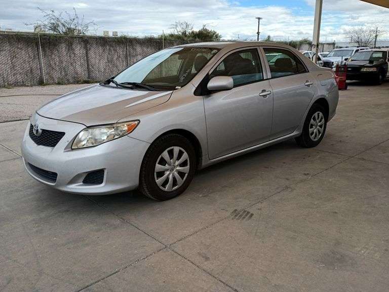 2010  Toyota  Corolla LE