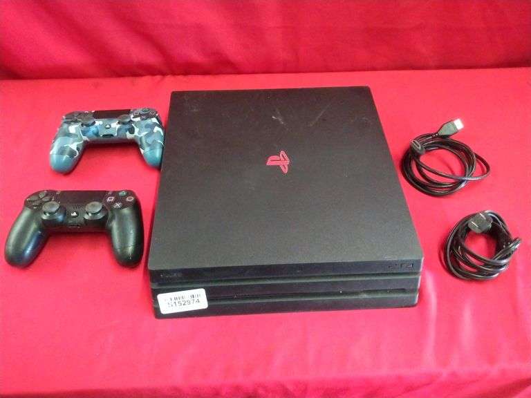 PlayStation 4 Sony W/ (2) Controllers, Cables