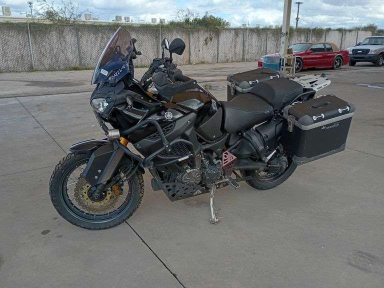 2016  Yamaha  Super Tenere   Motorcycle