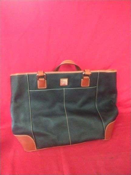 Dooney And Bourke Purse