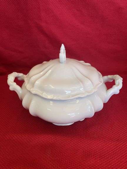 (1 Qty) Soup Tureen
