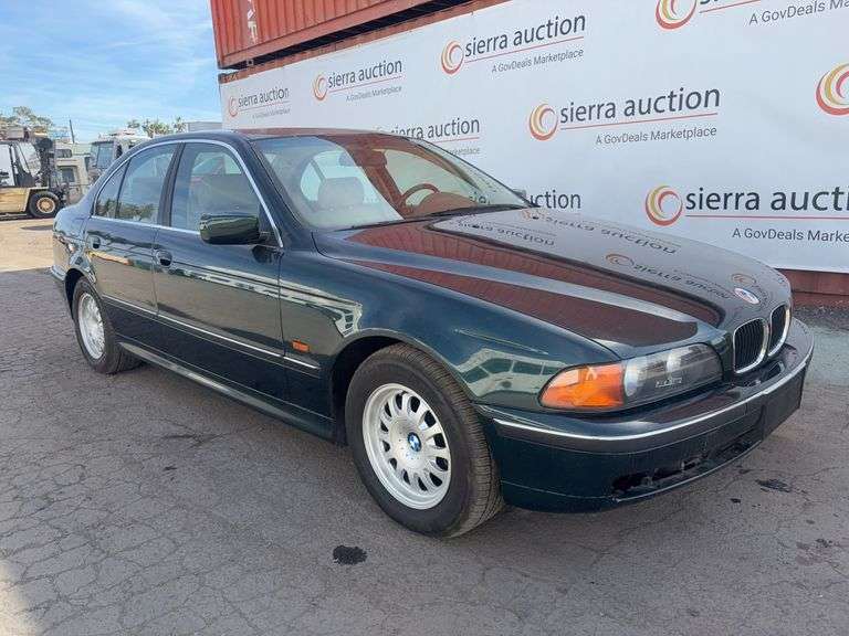 1998  BMW  528