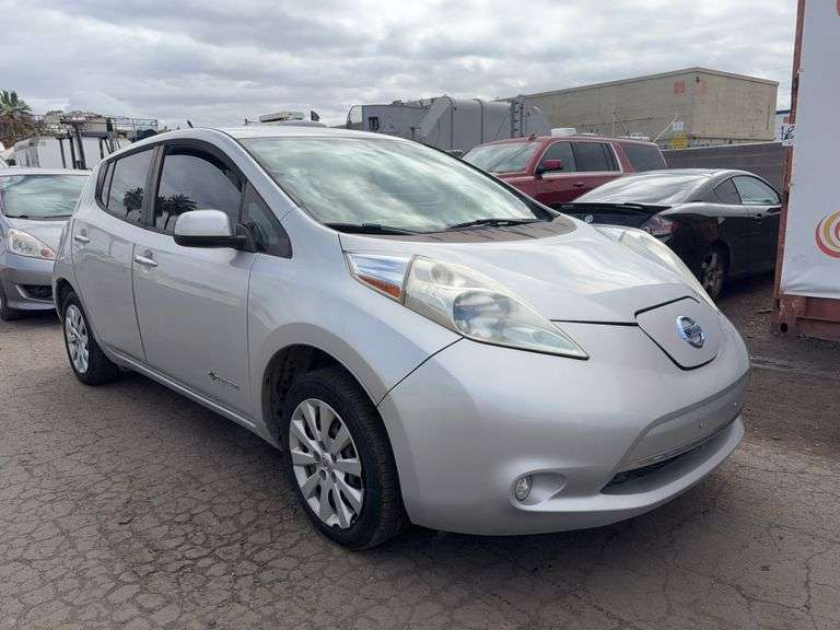 2013  Nissan  Leaf