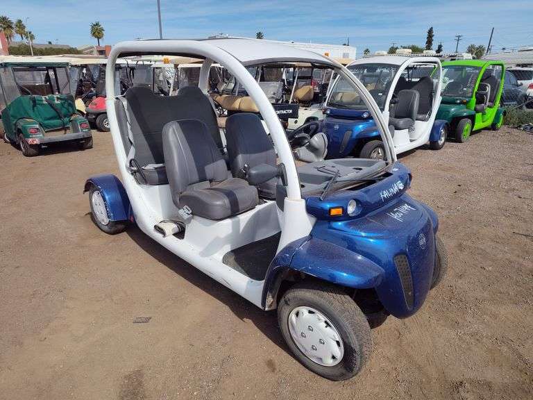 2000  GEM  825  Golf/Passenger Cart