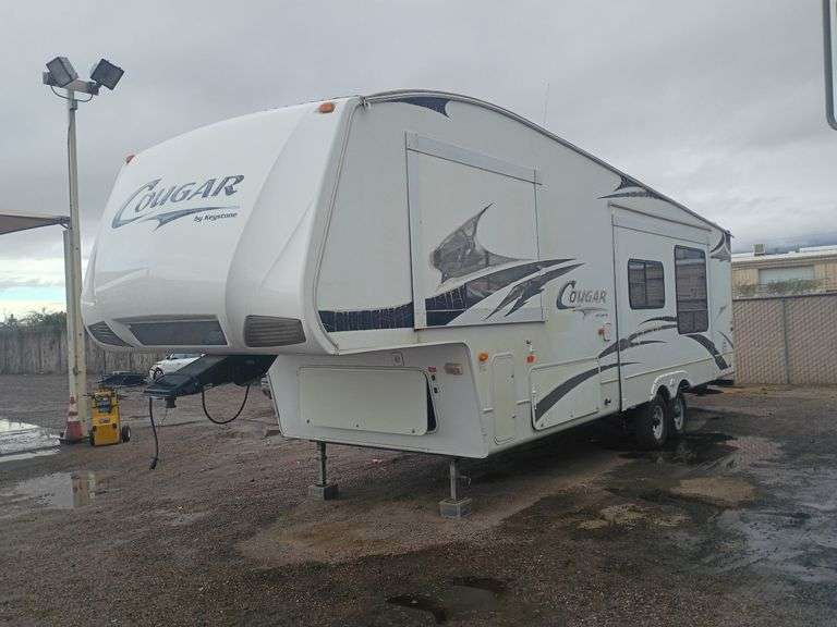 2008  Keystone  Cougar  Travel Trailer