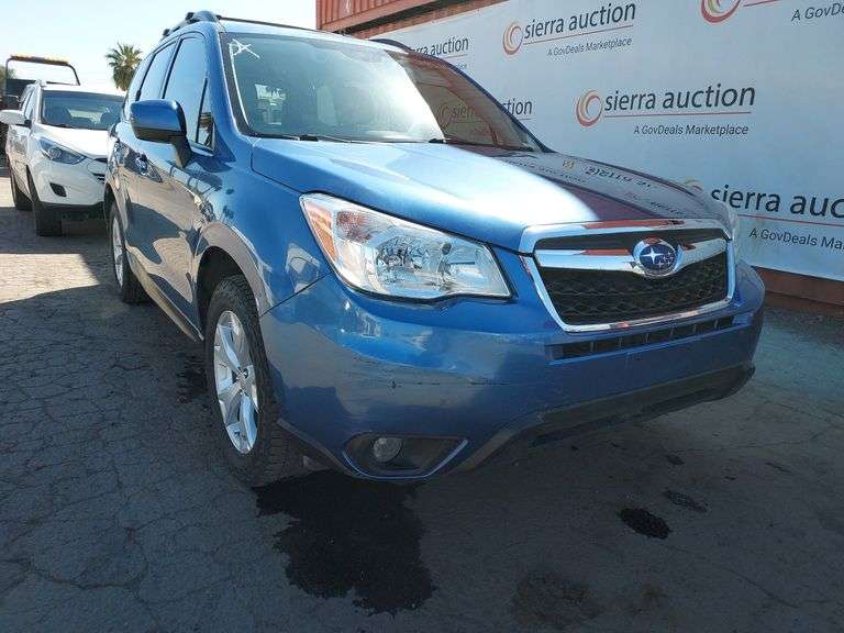 2016  Subaru  Forester 2.5i Premium