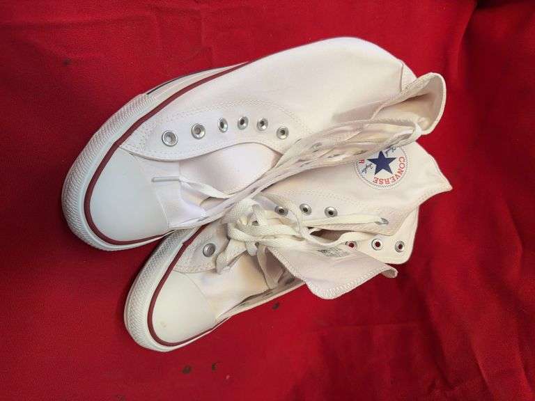 (1 Qty) Mens Converse Size:11