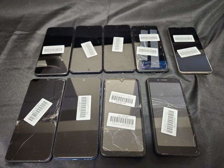 9 (Qty) Assorted Cellphones,  Some Damaged
