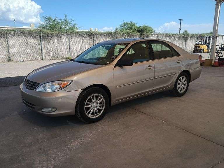 2004  Toyota  Camry