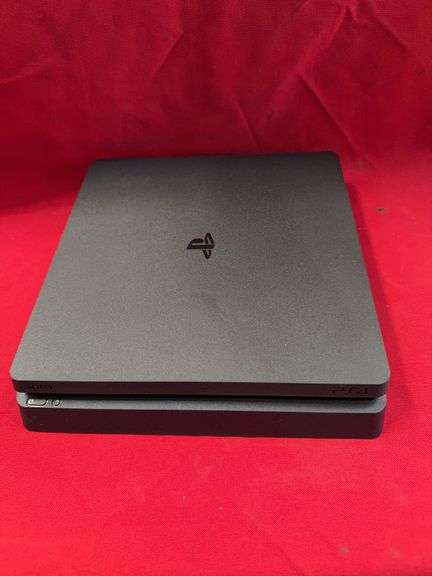 (1 Qty) PS4