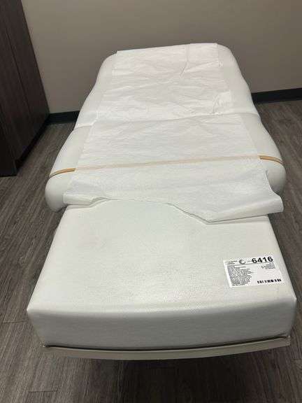Midmark Ritter 222 Power Examination Table