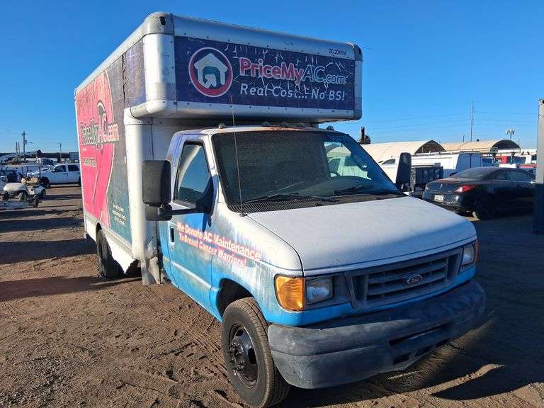 2006  Ford  E450   Box Truck