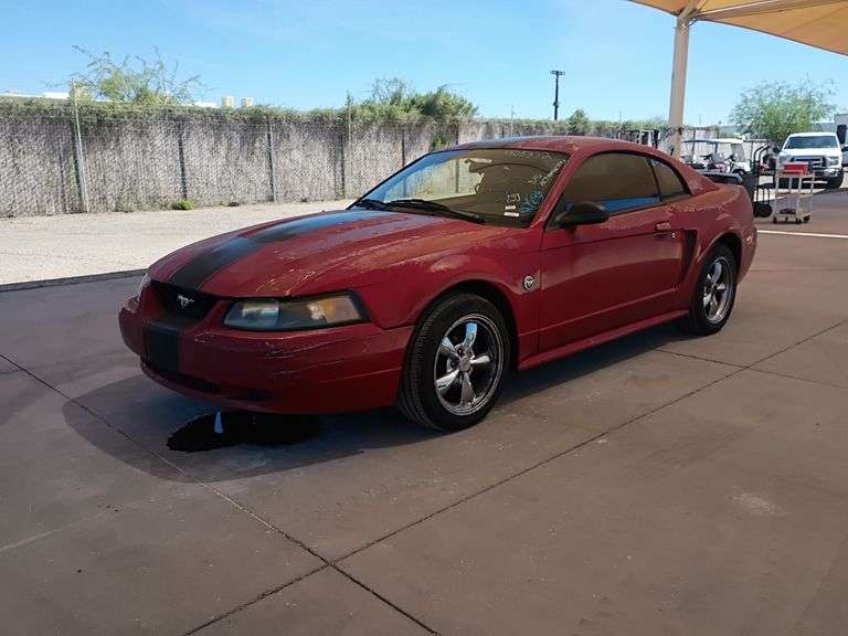 2004  Ford  Mustang Premium