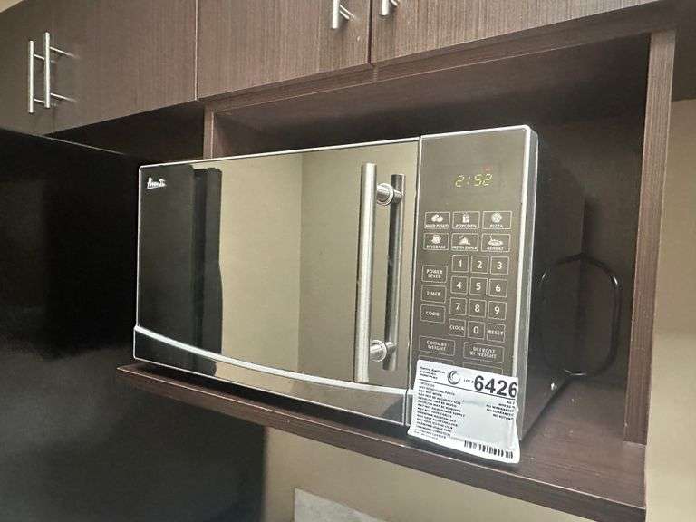 Avanti Microwave MO1108SS