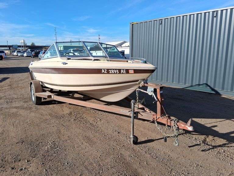 1987 Seaswirl Boat and Trailer