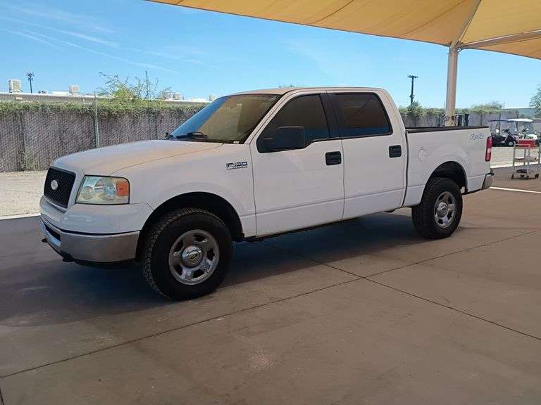 2006  Ford  F150 XLT Triton  Work Truck