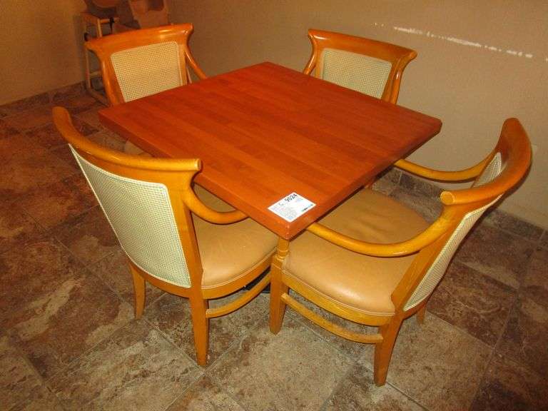 Wood and Metal Table With (4) Matching Chairs