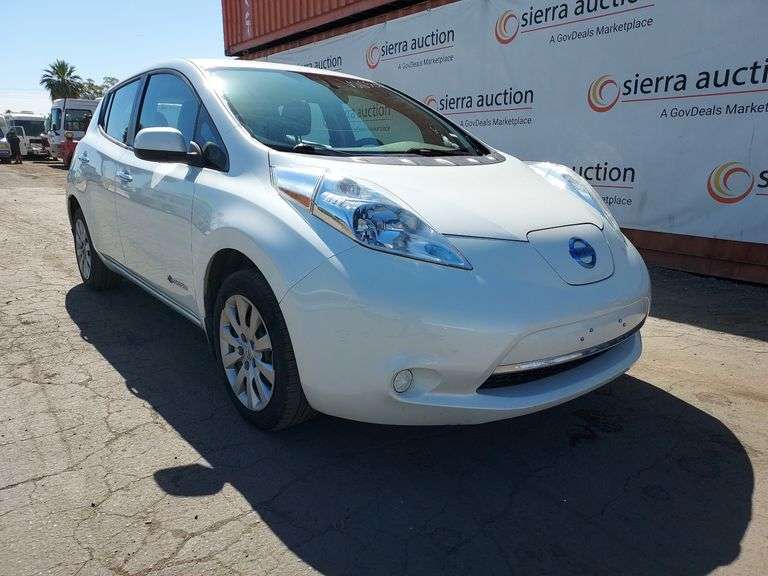 2015  Nissan  Leaf